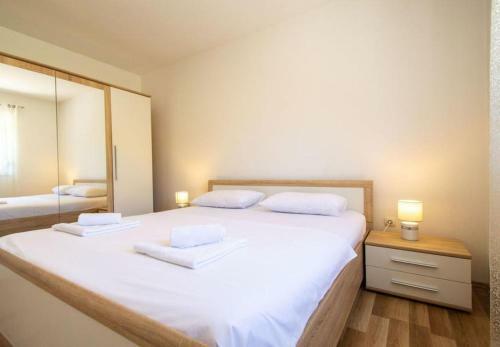 Holiday Home Marina - Quiet & Spacious