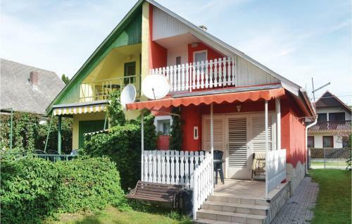 Holiday Home Vilma Utca-balatonm�riaf�rd�