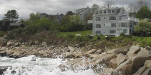 Posada The Quarterdeck Inn By The Sea