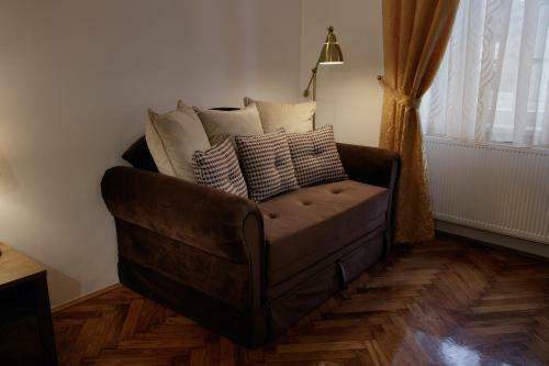 Little Vienna Gold Apartment