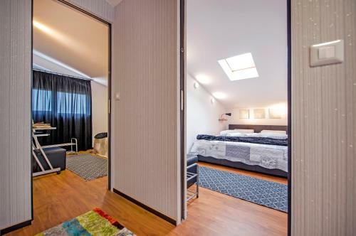 Lakovich Sea View Apartments