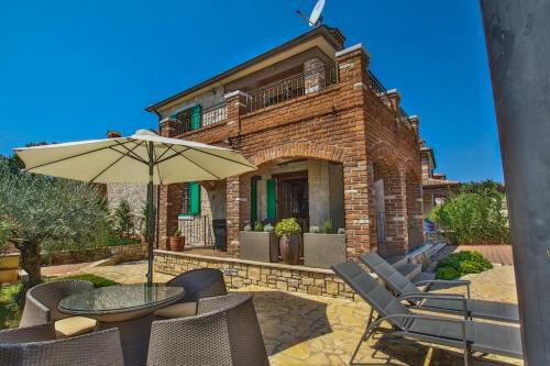 Villa Istriana Jakob With Pool