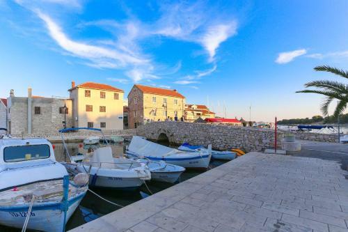 Apartamentos Amon-ra Tribunj