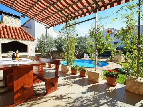Spacious Two Bedroom Apartment With Private Pool
