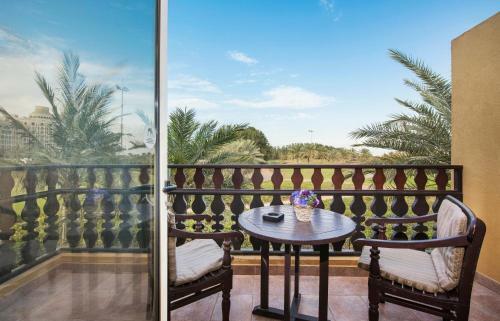 Hotel Al Hamra Village Golf And Beach Resort