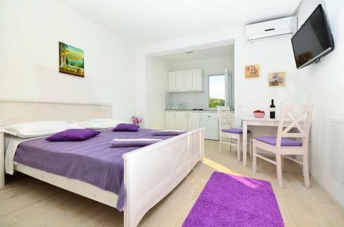 Sea View Apartments Antonela