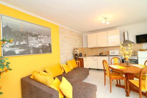 Marconi Charming Apartments
