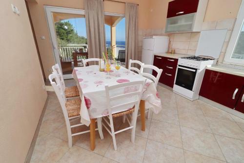 Peaceful Holiday House Senija