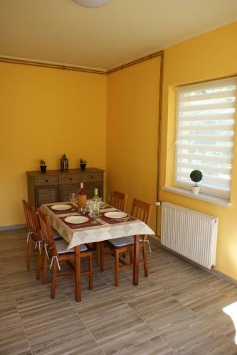 Apartamento Ilona Pr�mium Vend�gh�z - Kismaros