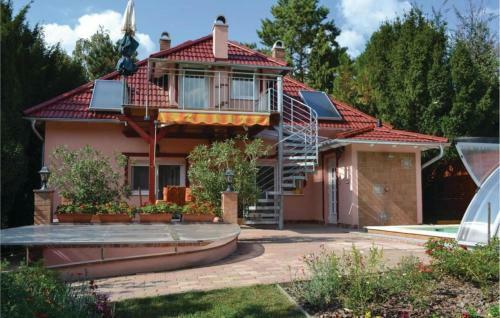 Villa Bella Pool House Balatonakarattya Strand 500 M�ter