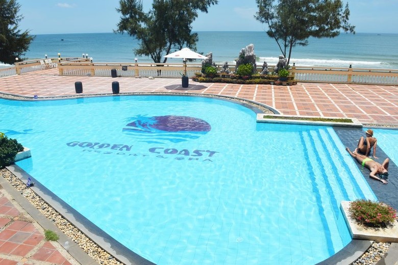 Hotel Golden Coast Resort & Spa