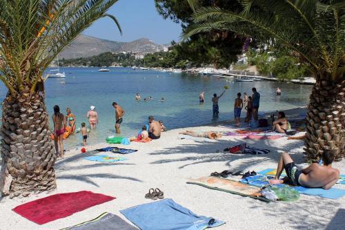 Apartments By The Sea Trogir - 11895