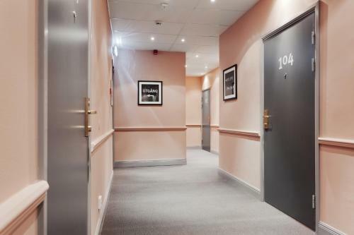 First Hotel �rebro