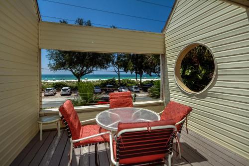 Bird's Nest Vacation Apartments