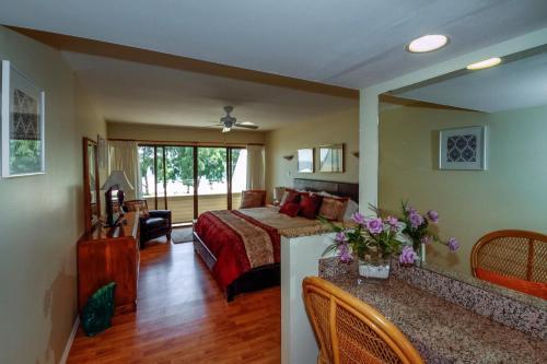 Bird's Nest Vacation Apartments