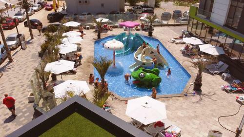 Provence Apartment In Alezzi Spa N Pool Resort