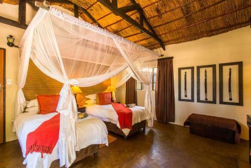 Umkumbe Safari Lodge Riverside