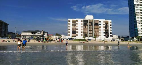 Apartamento Strand Seaview Accommodation With Huge Balcony