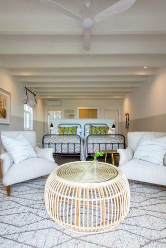 Hostal Fairview House