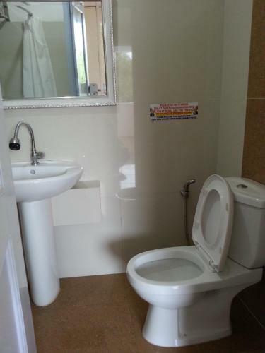 Aparthotel House Of Big Brother Palawan