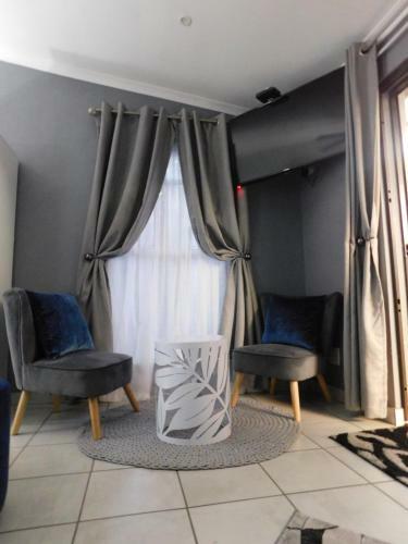 Hostal Roxy's Rest Guest House