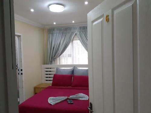 Bed & Breakfast Ekaya Palace Guest House