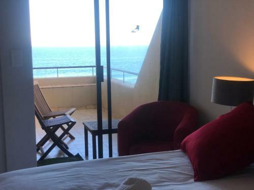 Sands Umdloti Luxury Beach Front Apartment