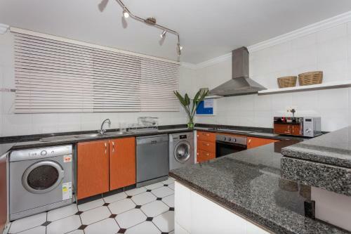 Sands Umdloti Luxury Beach Front Apartment