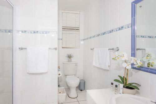 Sands Umdloti Luxury Beach Front Apartment