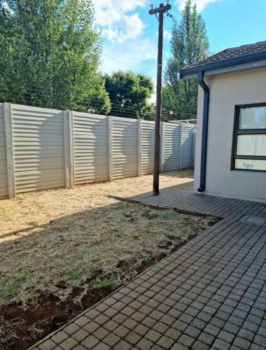 3 Bedroom Residential House With Patio