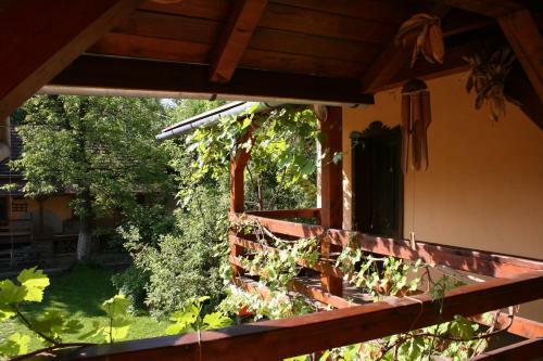 Hostal Arts And Crafts Guesthouse