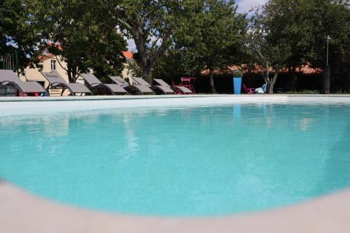 Hostal Domaine Des Tilleuls