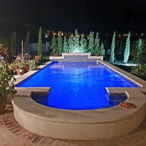 Sandmartins Private Secure Villa