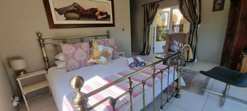 Sandmartins Private Secure Villa