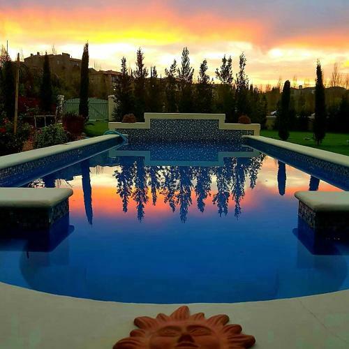 Sandmartins Private Secure Villa
