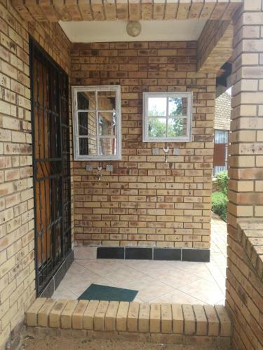 Lott's Place Guest House