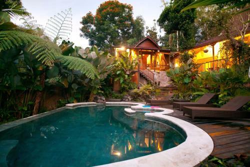Lodge Umah Tis Sebatu