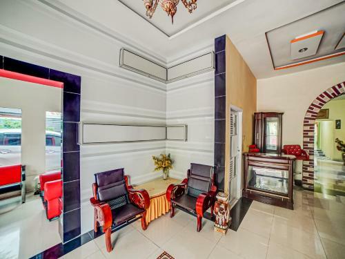 Hotel Oyo 90980 Al Karim Syariah