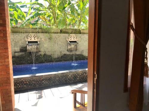 Hostal Luminous Guest House By Wizzela