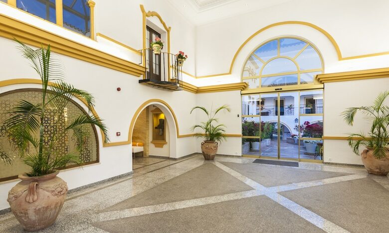 Hotel Globales Cortijo Blanco