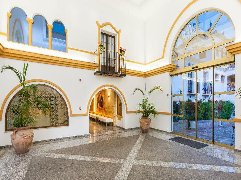 Hotel Globales Cortijo Blanco