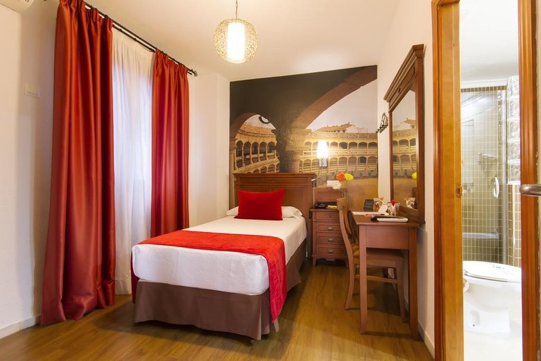 Hotel El Tajo (.)