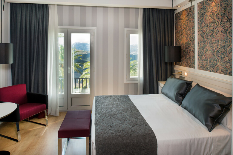 Hotel Catalonia Reina Victoria