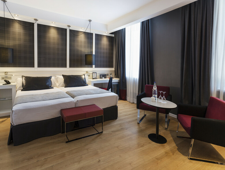 Hotel Catalonia Reina Victoria
