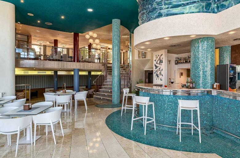 Hotel Perla Marina