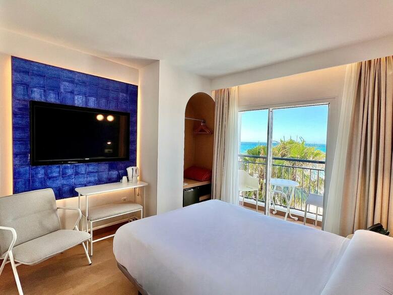 Hotel Perla Marina