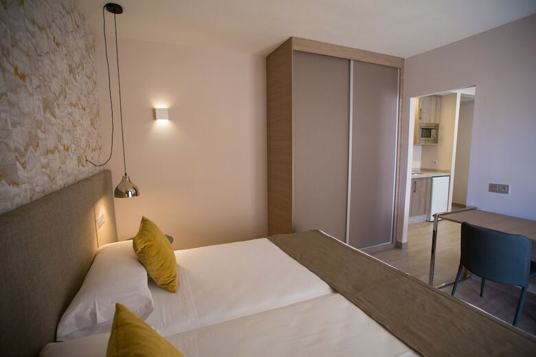 Hotel Marbella Inn