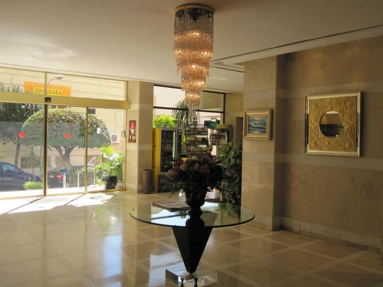 Hotel Marbella Inn