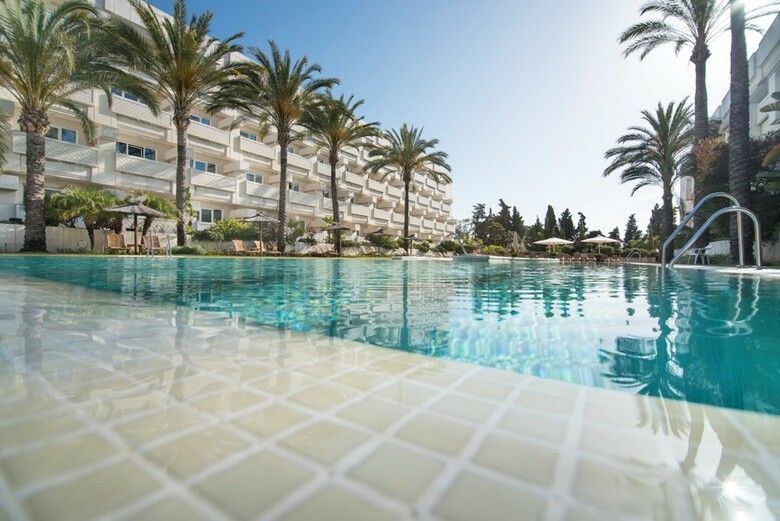 Hotel Alanda