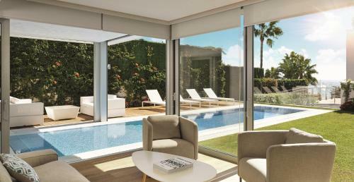 Hotel Puente Romano Beach Resort & Spa